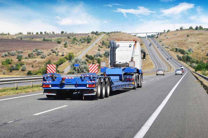 Service complet de dépannage et remorquage de poids lourds Martinique